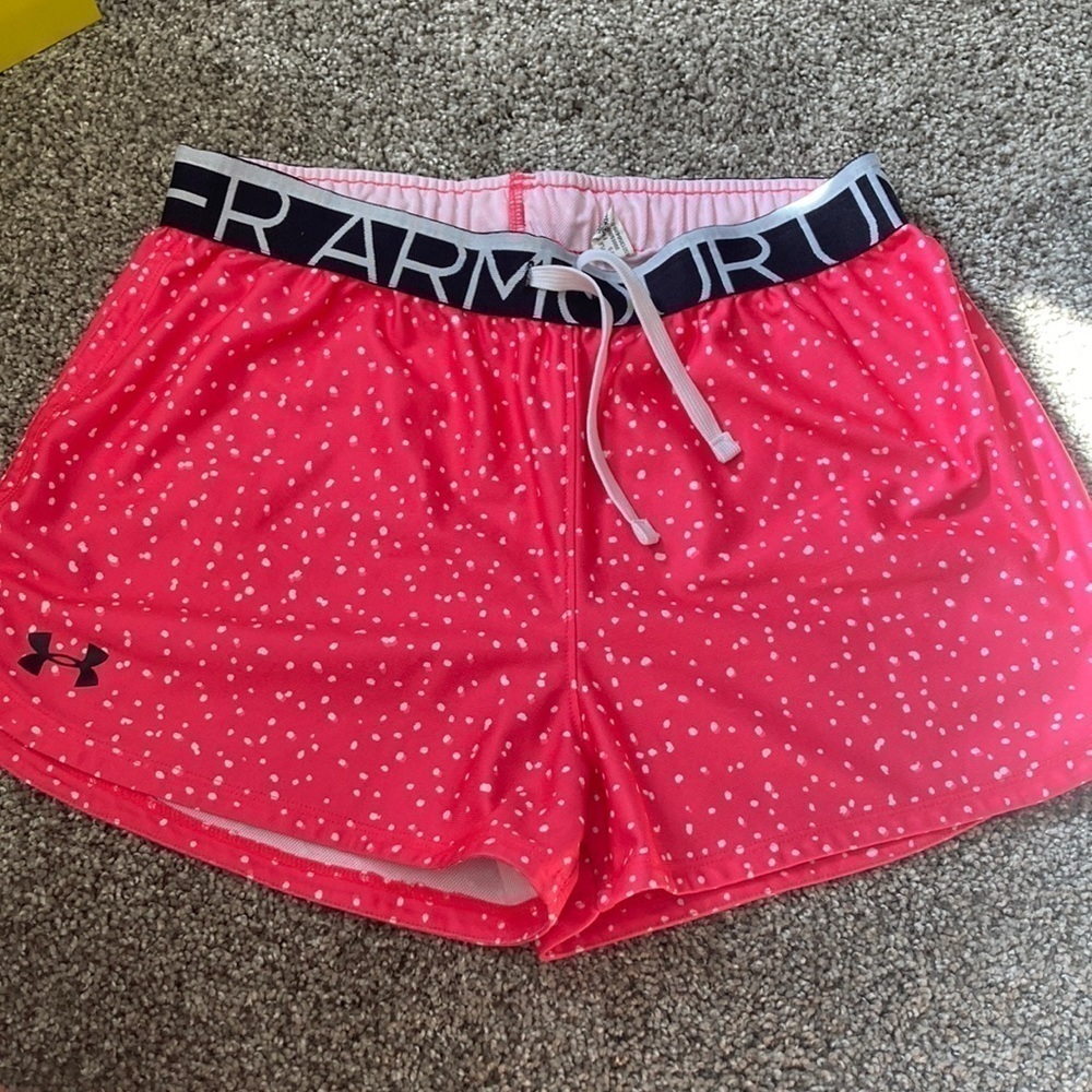 GIRLS Under Armour drawstring elastic shorts size youth large
